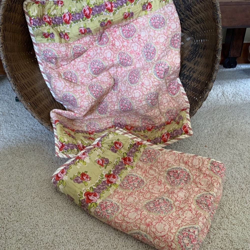 Pottery Barn Quilted Pillow Sham Covers - Set of 2